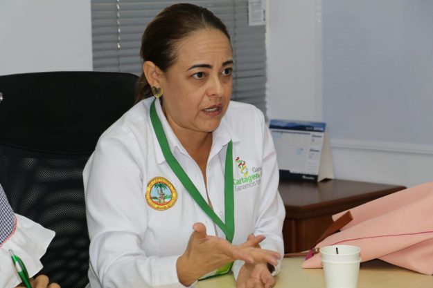 La Secretaria de Educación Distrital, Claudia Almeida Castillo.